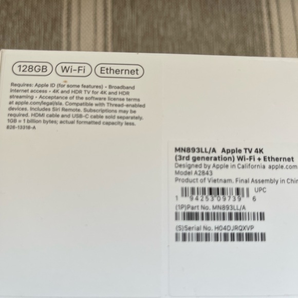 Apple TV 4K 128GB Wi-Fi Ethernet - Picture 3 of 4